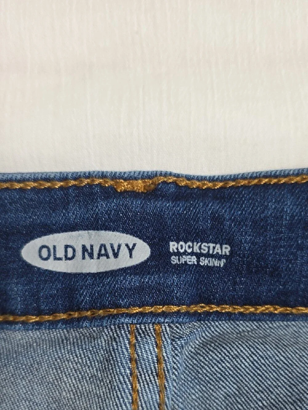 0788 Old Navy Dark Blue Ankle Skinny Jeans; 12